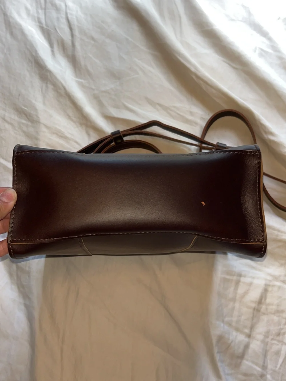 Portland Leather Lola Crossbody tote in Grizzly